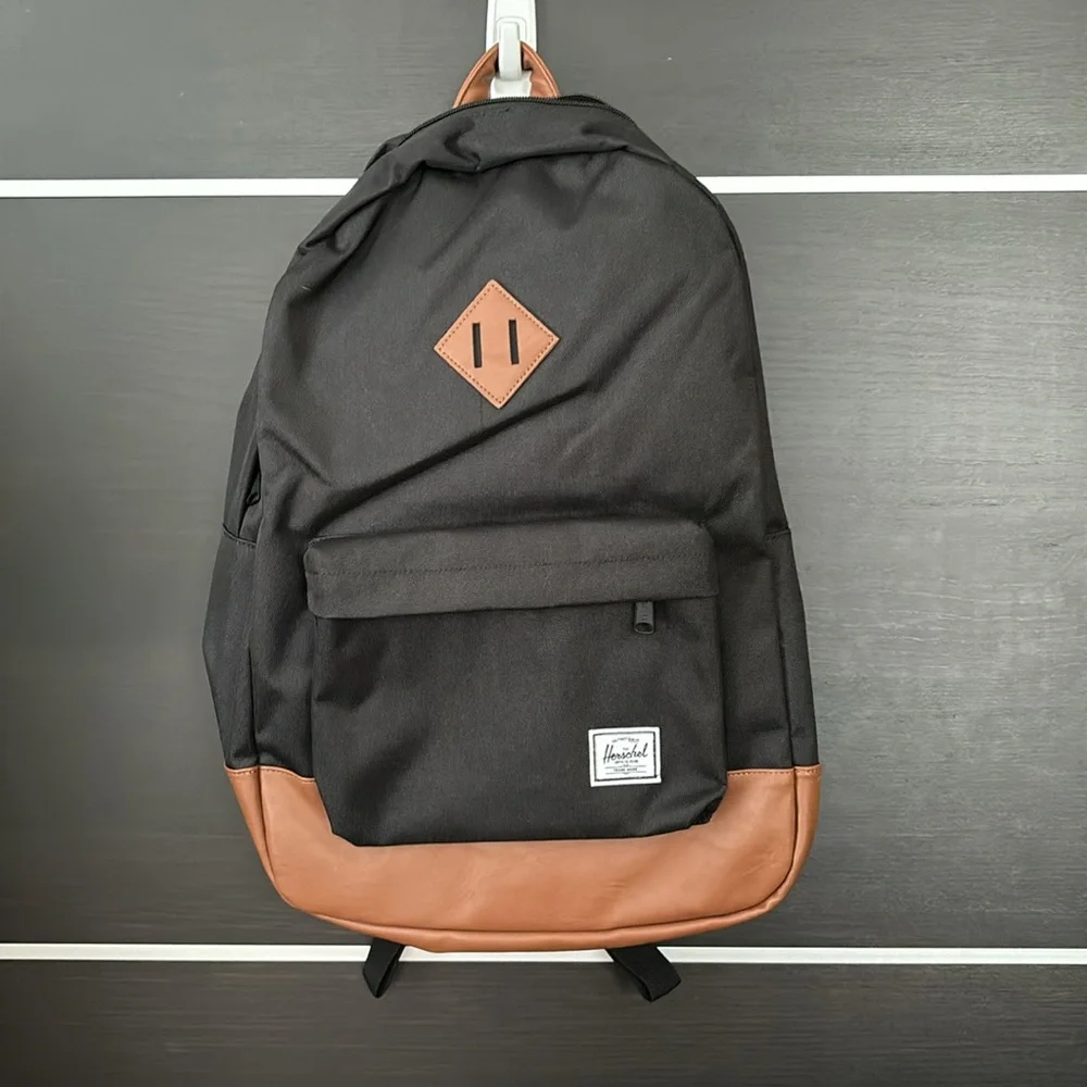 Herschel Black and Tan Heritage Backpack 21.5L